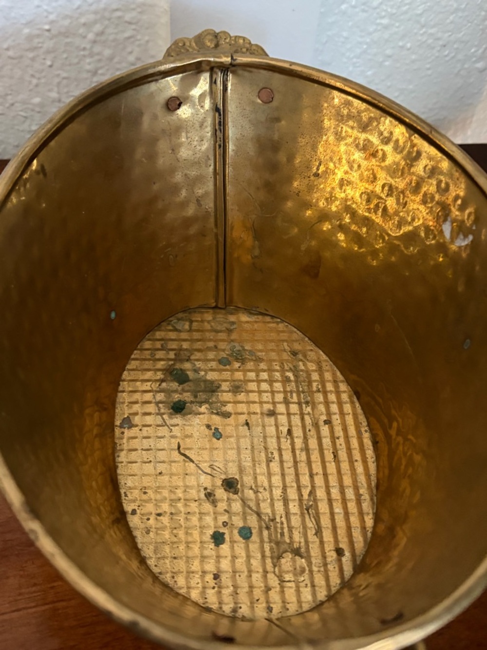 Vintage Brass Planters 2 Pieces - Picture 7 of 15